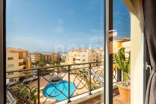 2 sypialnia Penthouse na sprzedaż w Los Cristianos, Arona z basenem - 587 000 € (Ref: 9593297)