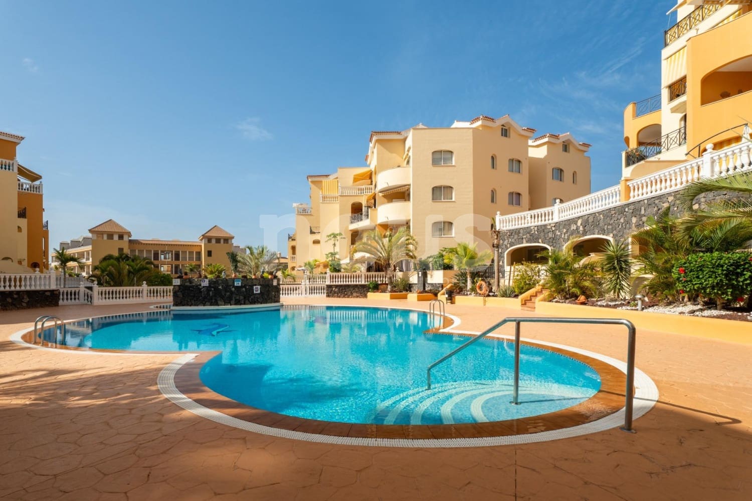 2 sypialnia Penthouse na sprzedaż w Los Cristianos z basenem - 587 000 € (Ref: 9593297)