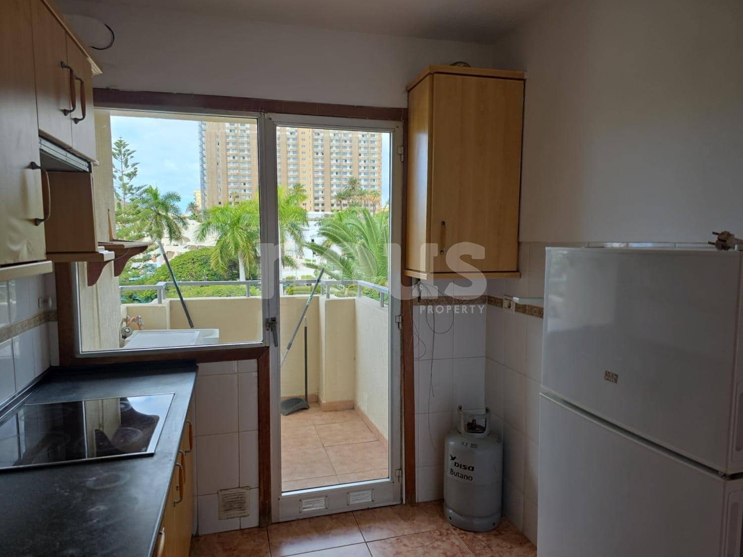2 Zimmer Apartment zu verkaufen in Los Cristianos mit Pool - 380.000 € (Ref: 9593298)