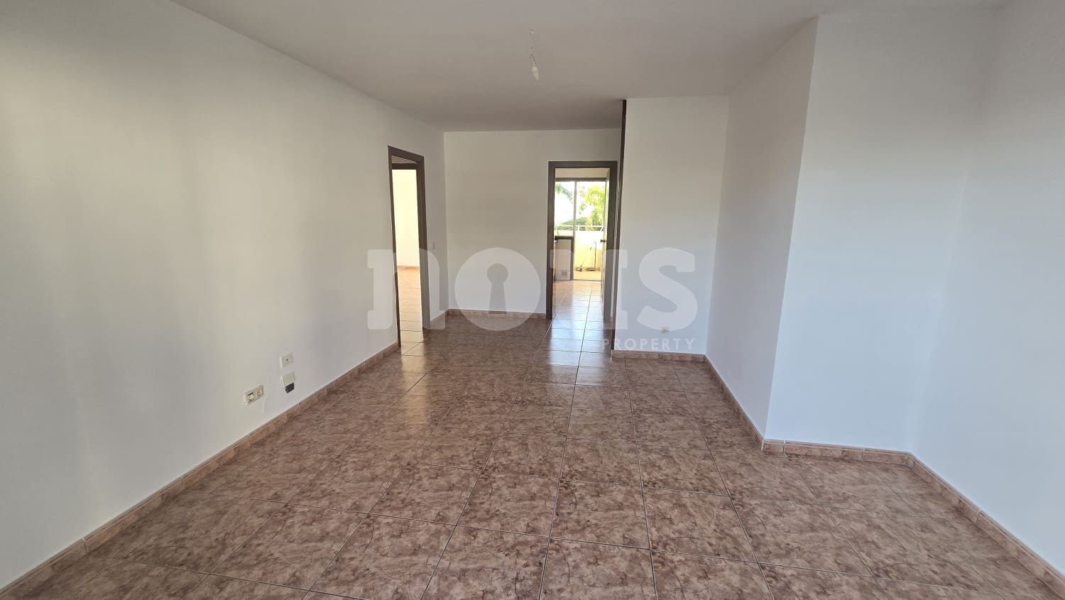 2 bedroom Apartment for sale in Los Cristianos with pool - € 380,000 (Ref: 9593298)