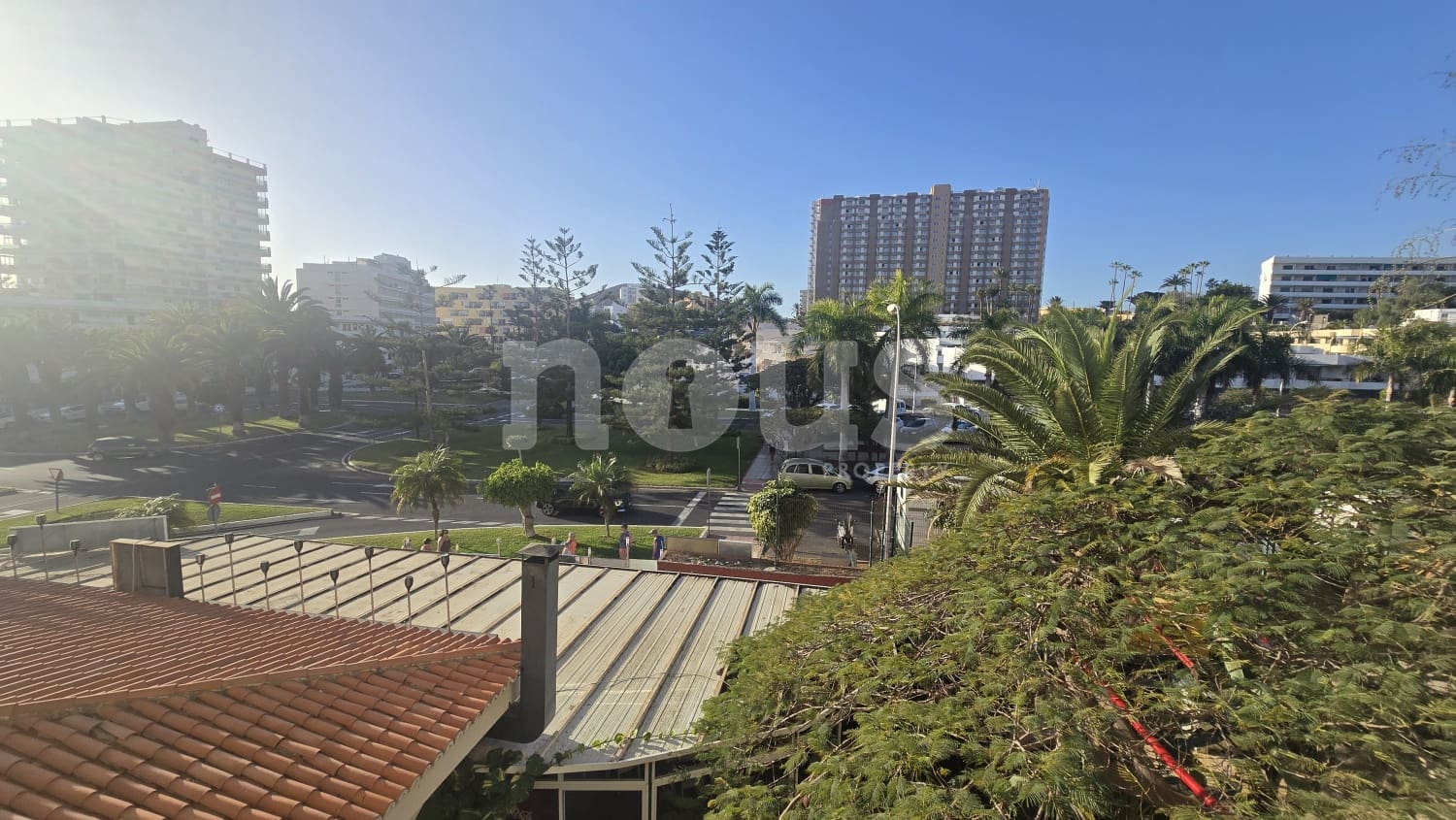 2 bedroom Apartment for sale in Los Cristianos with pool - € 380,000 (Ref: 9593298)