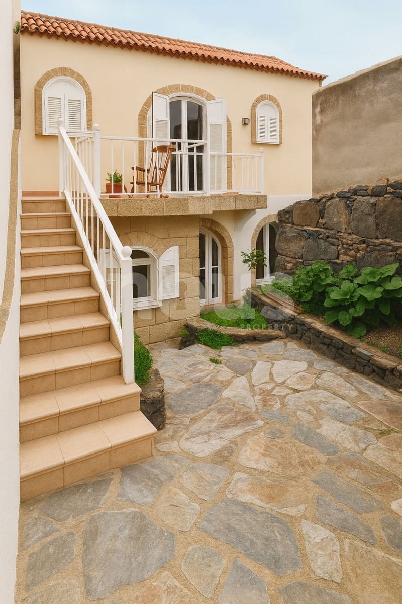 2 bedroom Terraced Villa for sale in Taucho - € 425,000 (Ref: 9620679)