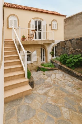 2 bedroom Terraced Villa for sale in Taucho, Adeje - € 425,000 (Ref: 9620679)