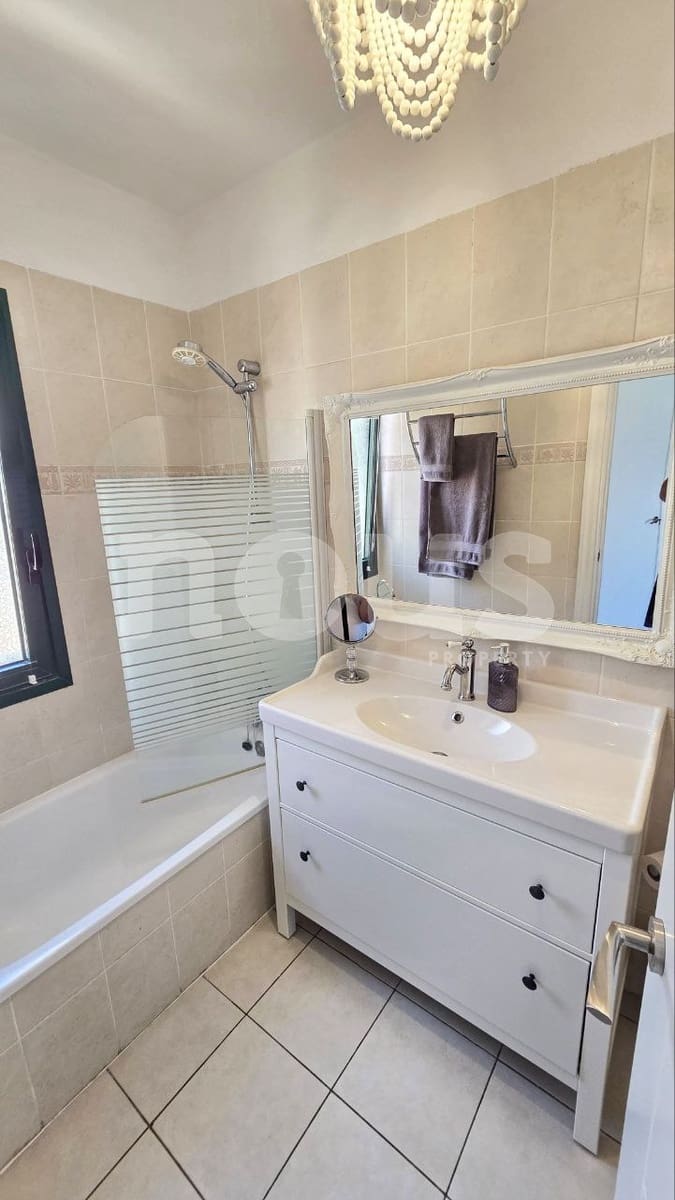 3 makuuhuone Rivitalo myytävänä paikassa Llano del Camello mukana uima-altaan - 409 950 € (Ref: 9631398)