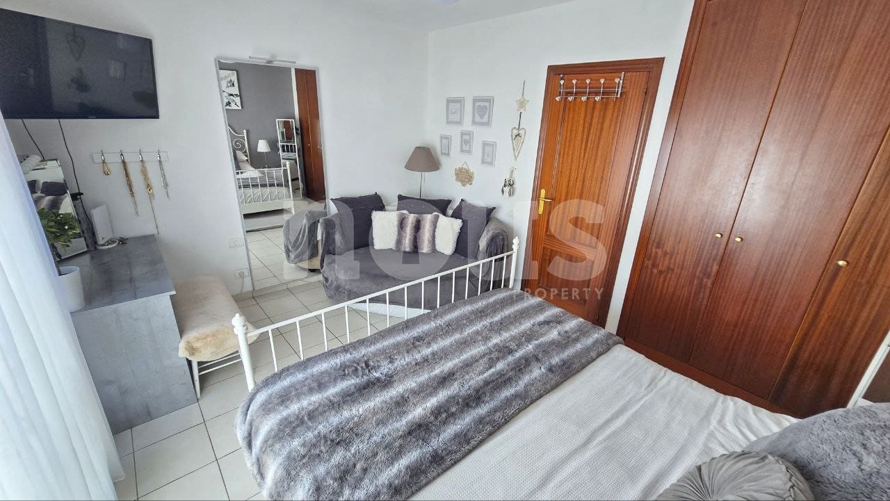 3 makuuhuone Rivitalo myytävänä paikassa Llano del Camello mukana uima-altaan - 409 950 € (Ref: 9631398)