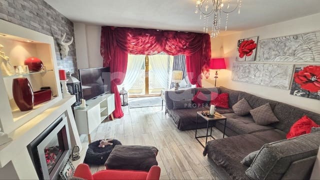 3 makuuhuone Rivitalo myytävänä paikassa Llano del Camello, San Miguel de Abona mukana uima-altaan - 409 950 € (Ref: 9631398)