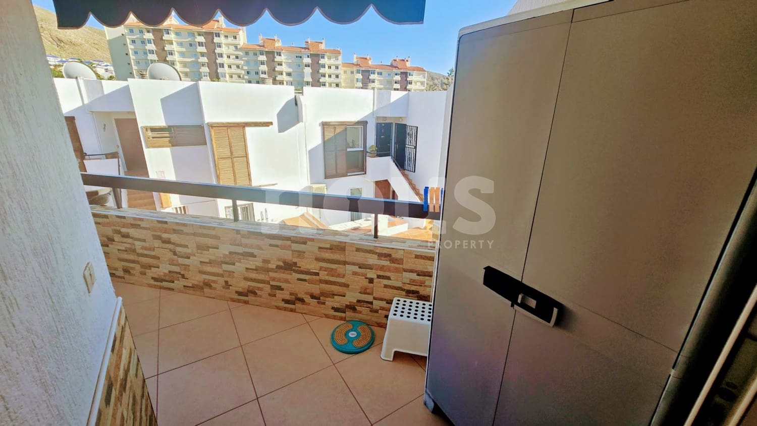 2 soveværelse Lejlighed til salg i Los Cristianos med swimmingpool - € 335.000 (Ref: 9632863)