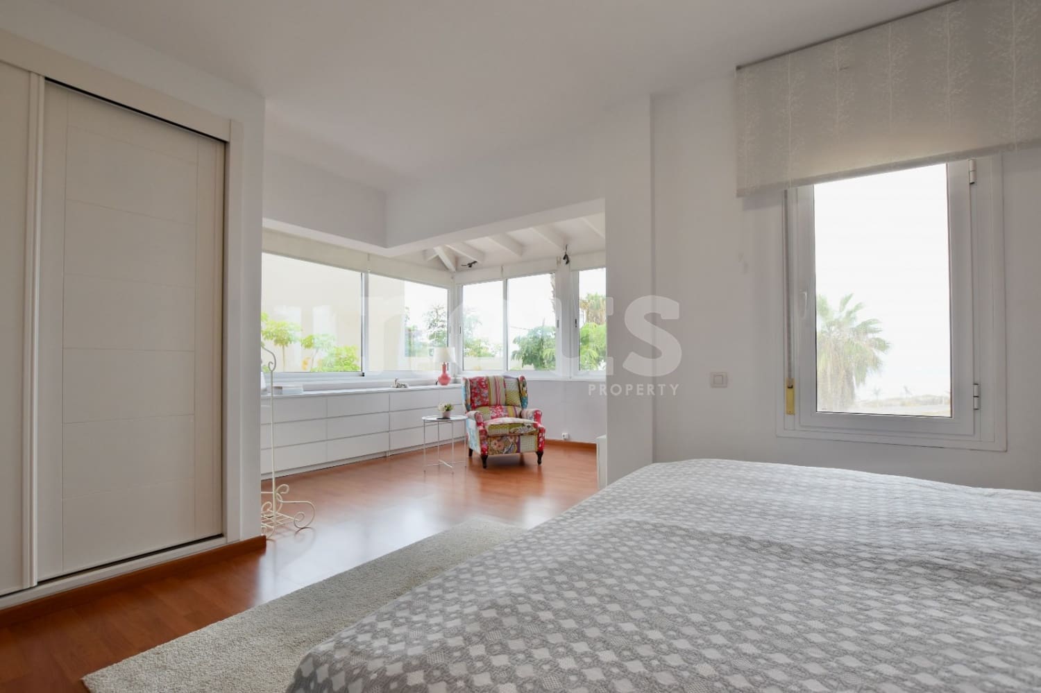 Chalet de 3 habitaciones en Costa Adeje en venta con piscina - 1.290.000 € (Ref: 9646365)