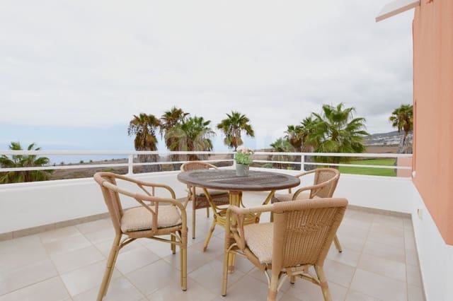 Chalet de 3 habitaciones en La Caleta Adeje, Adeje en venta con piscina - 1.290.000 € (Ref: 9646365)