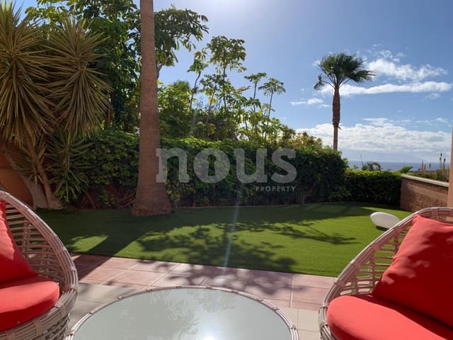 3 quarto Moradia para venda em La Caleta Adeje, Adeje com piscina - 1 250 000 € (Ref: 9646365)