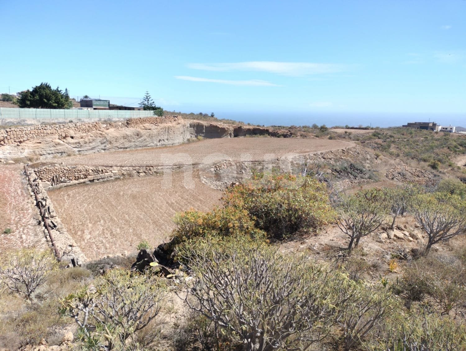 Rakentamaton maa myytävänä paikassa Chimiche - 560 000 € (Ref: 9666998)