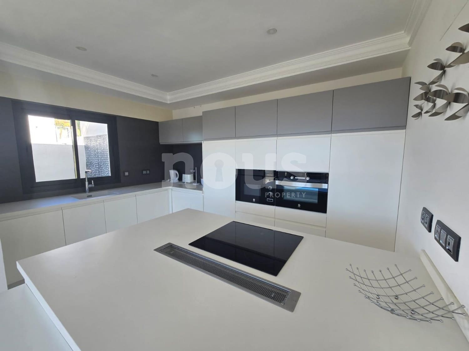 3 soveværelse Villa til salg i Torviscas med swimmingpool - € 1.480.000 (Ref: 9671222)