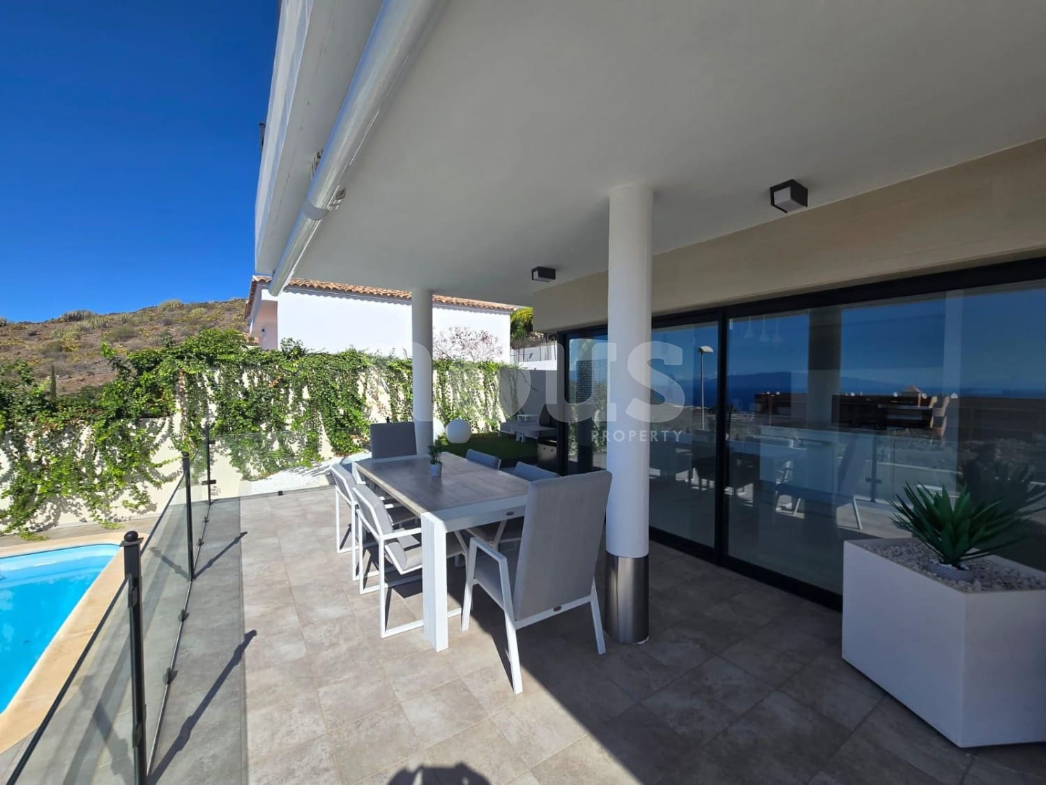 3 soveværelse Villa til salg i Torviscas med swimmingpool - € 1.480.000 (Ref: 9671222)