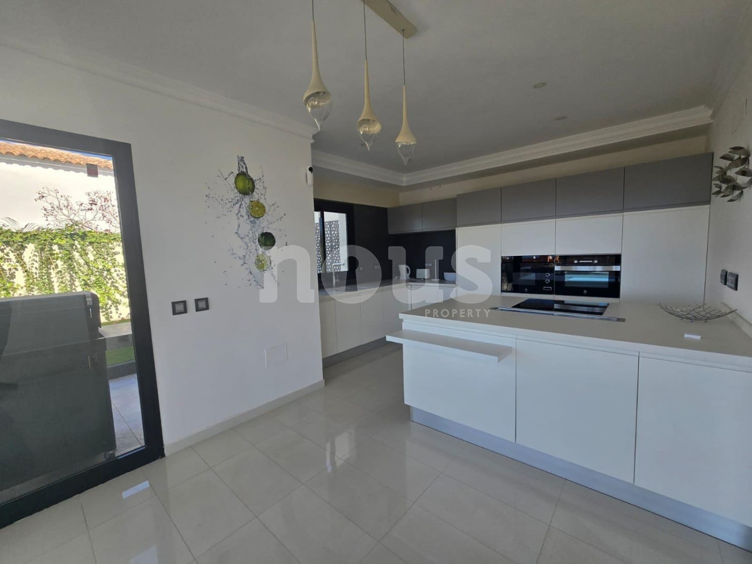 3 soveværelse Villa til salg i Torviscas med swimmingpool - € 1.480.000 (Ref: 9671222)