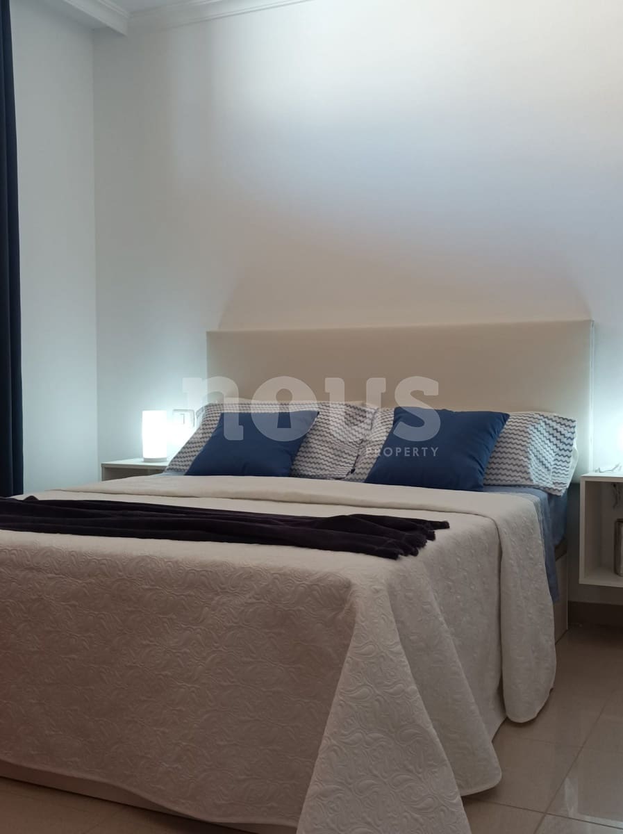 Ático de 1 habitación en Los Cristianos en venta con piscina - 299.950 € (Ref: 9709053)