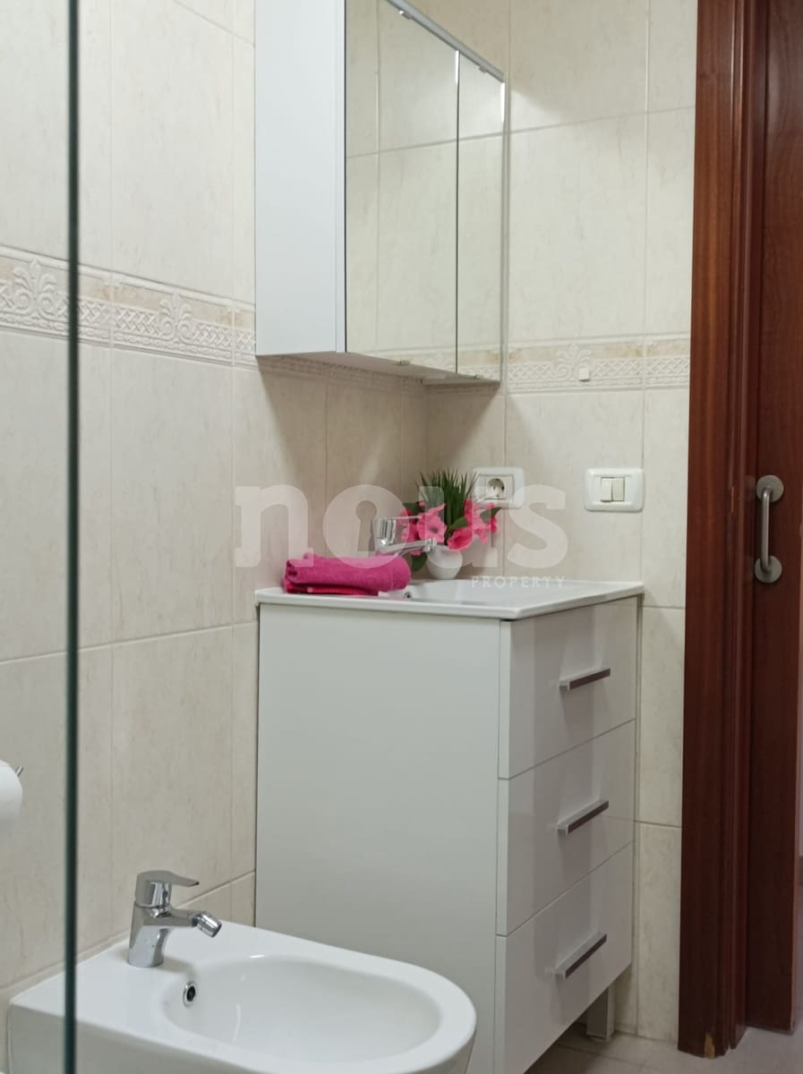 Ático de 1 habitación en Los Cristianos en venta con piscina - 299.950 € (Ref: 9709053)