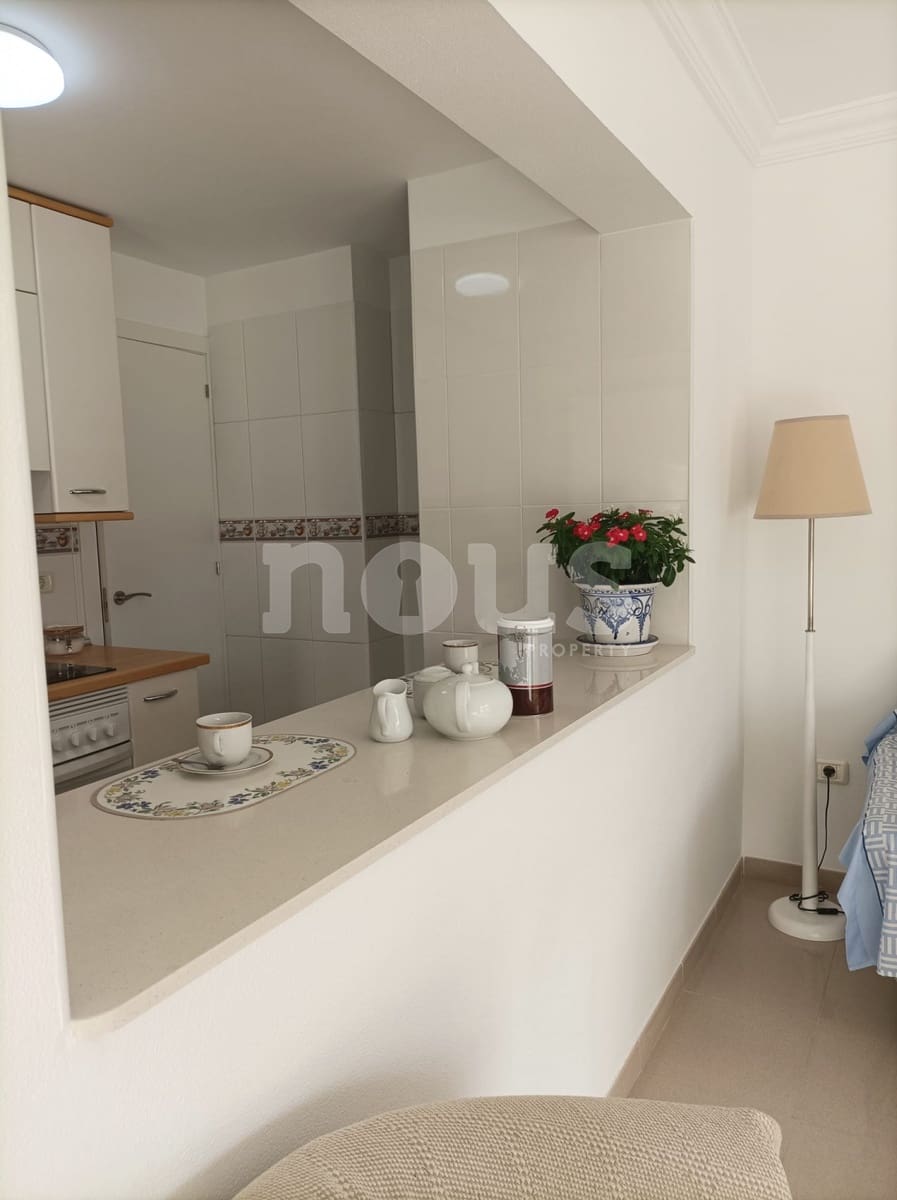 Ático de 1 habitación en Los Cristianos en venta con piscina - 299.950 € (Ref: 9709053)