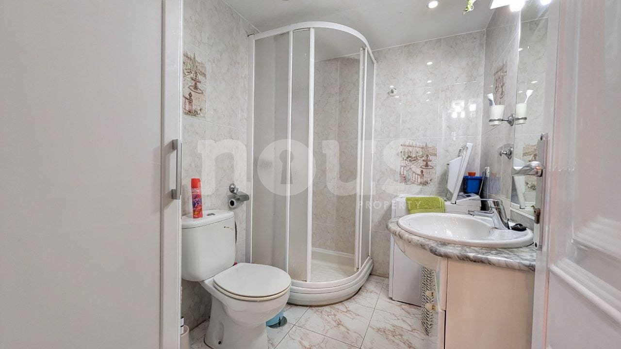 2 slaapkamer Appartement te koop in Playa de las Americas met zwembad - € 750.000 (Ref: 9711045)