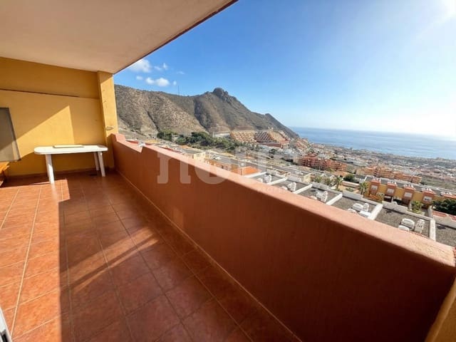 2 soveværelse Penthouse til salg i Torviscas, Adeje med swimmingpool - € 350.000 (Ref: 9713434)