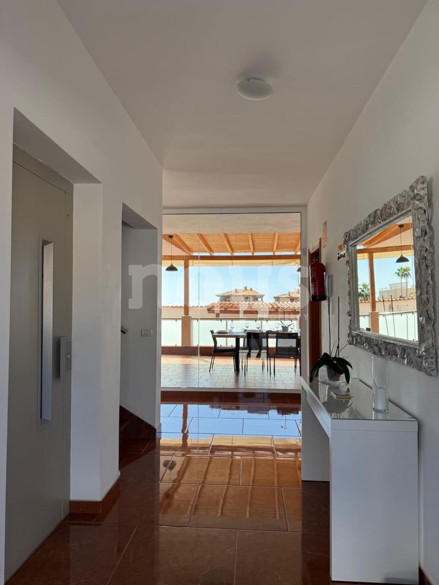 4 chambre Villa/Maison à vendre à Playa Paraiso avec piscine - 1 400 000 € (Ref: 9720693)