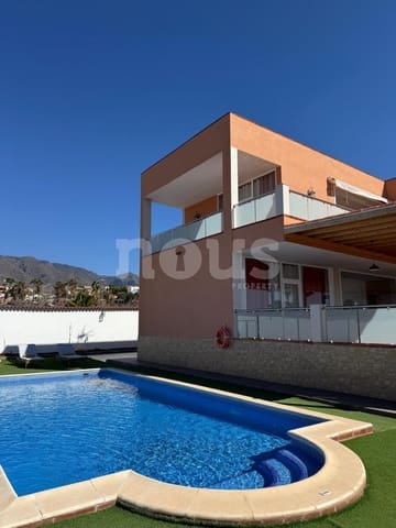 4 chambre Villa/Maison à vendre à Playa Paraiso, Adeje avec piscine - 1 400 000 € (Ref: 9720693)