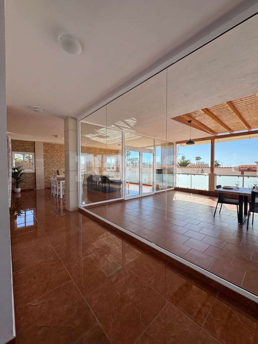 4 chambre Villa/Maison à vendre à Playa Paraiso avec piscine - 1 400 000 € (Ref: 9720693)