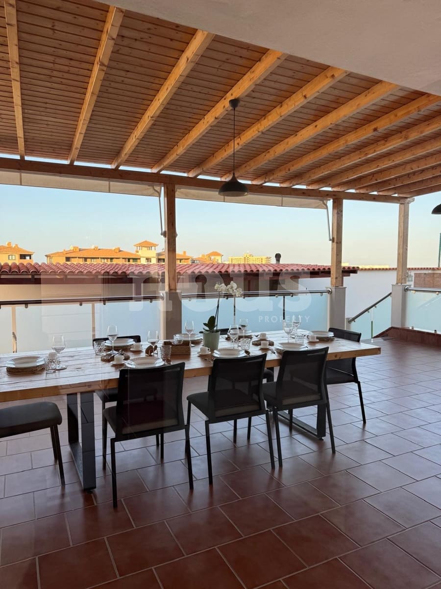 4 chambre Villa/Maison à vendre à Playa Paraiso avec piscine - 1 400 000 € (Ref: 9720693)