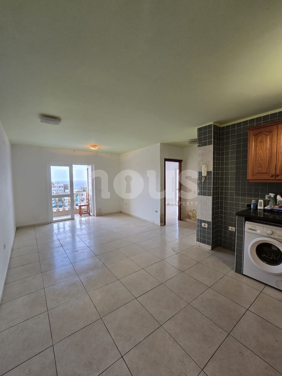 2 bedroom Penthouse for sale in Los Abrigos - € 247,000 (Ref: 9730898)