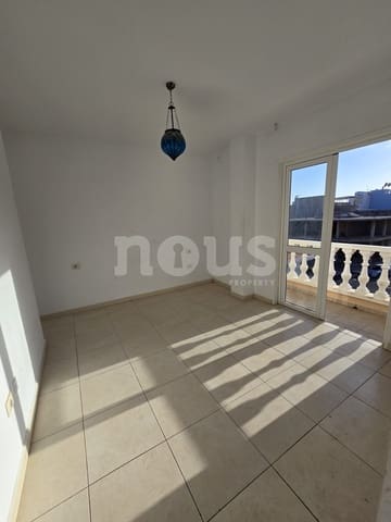2 slaapkamer Penthouse te koop in Los Abrigos, Granadilla de Abona - € 237.000 (Ref: 9730898)