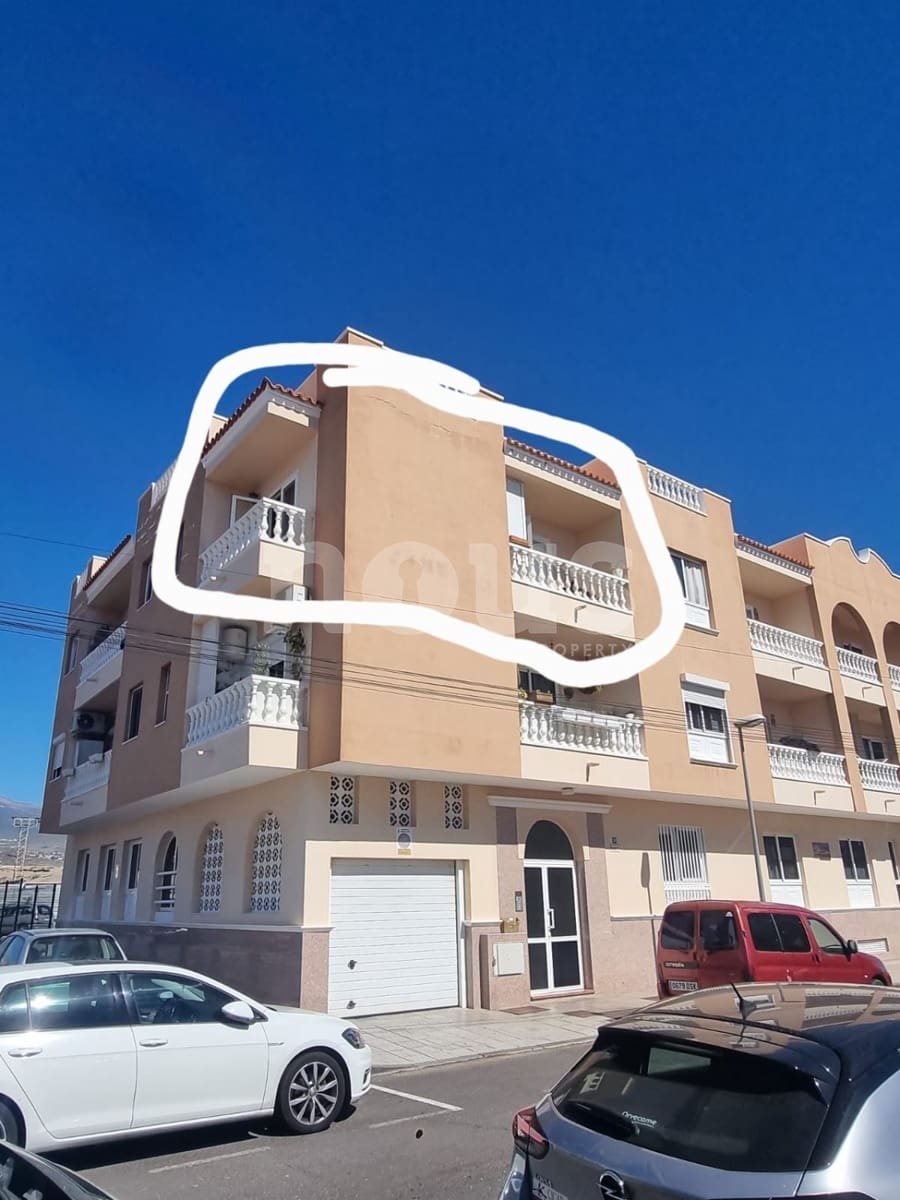 2 bedroom Penthouse for sale in Los Abrigos - € 247,000 (Ref: 9730898)