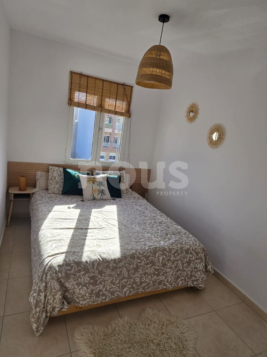 2 slaapkamer Penthouse te koop in Los Abrigos - € 239.000 (Ref: 9730898)