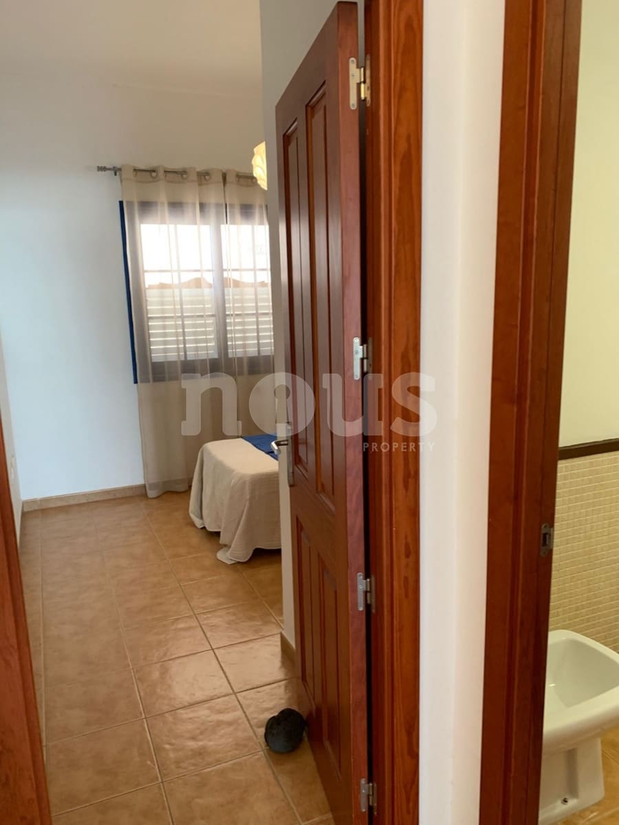 2 bedroom Penthouse for sale in Llano del Camello with pool - € 265,000 (Ref: 9733750)