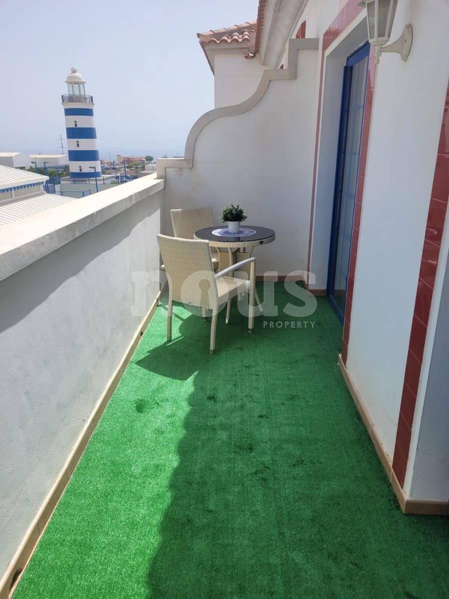 2 bedroom Penthouse for sale in Llano del Camello with pool - € 265,000 (Ref: 9733750)