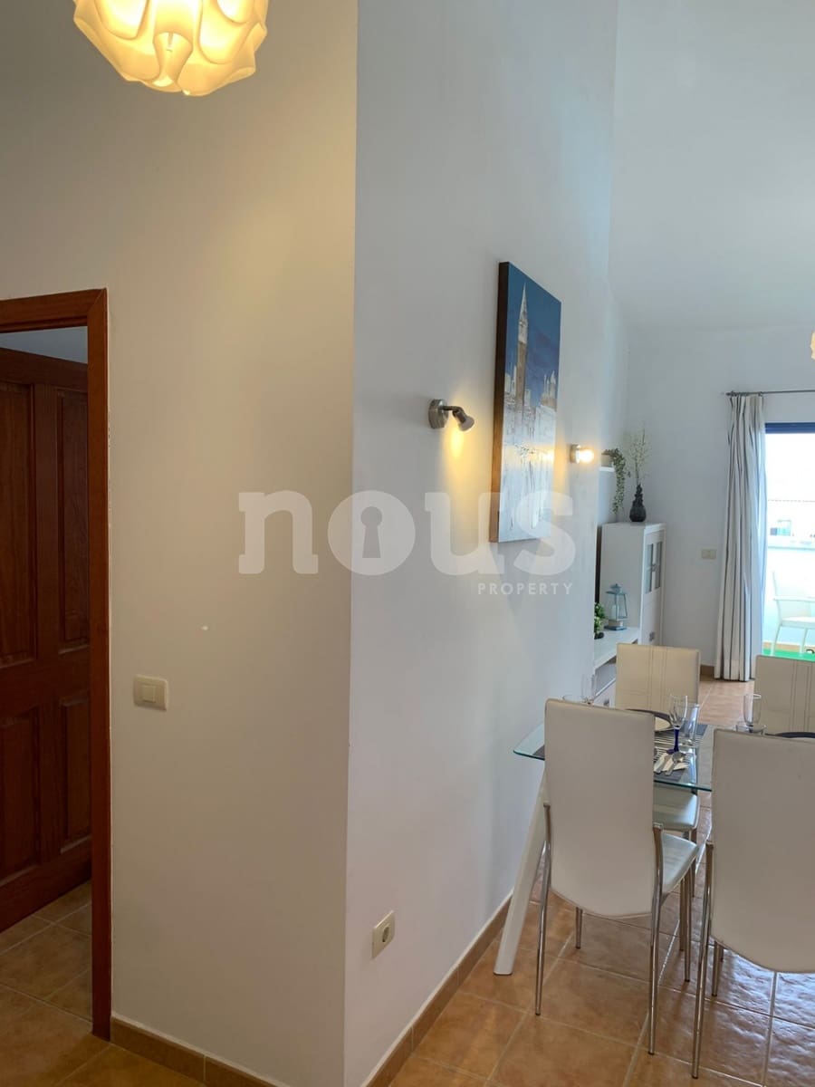 2 bedroom Penthouse for sale in Llano del Camello with pool - € 265,000 (Ref: 9733750)