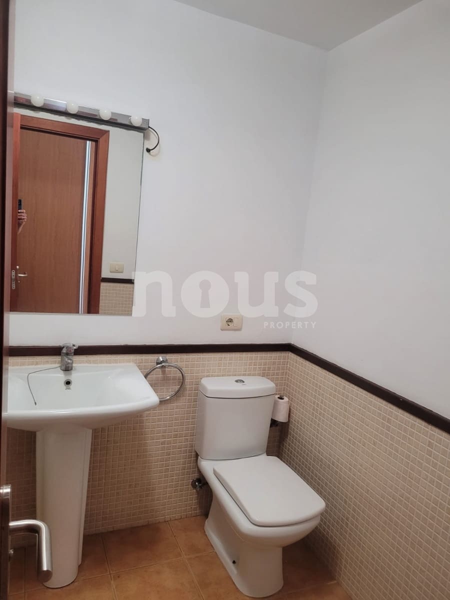 2 bedroom Penthouse for sale in Llano del Camello with pool - € 265,000 (Ref: 9733750)