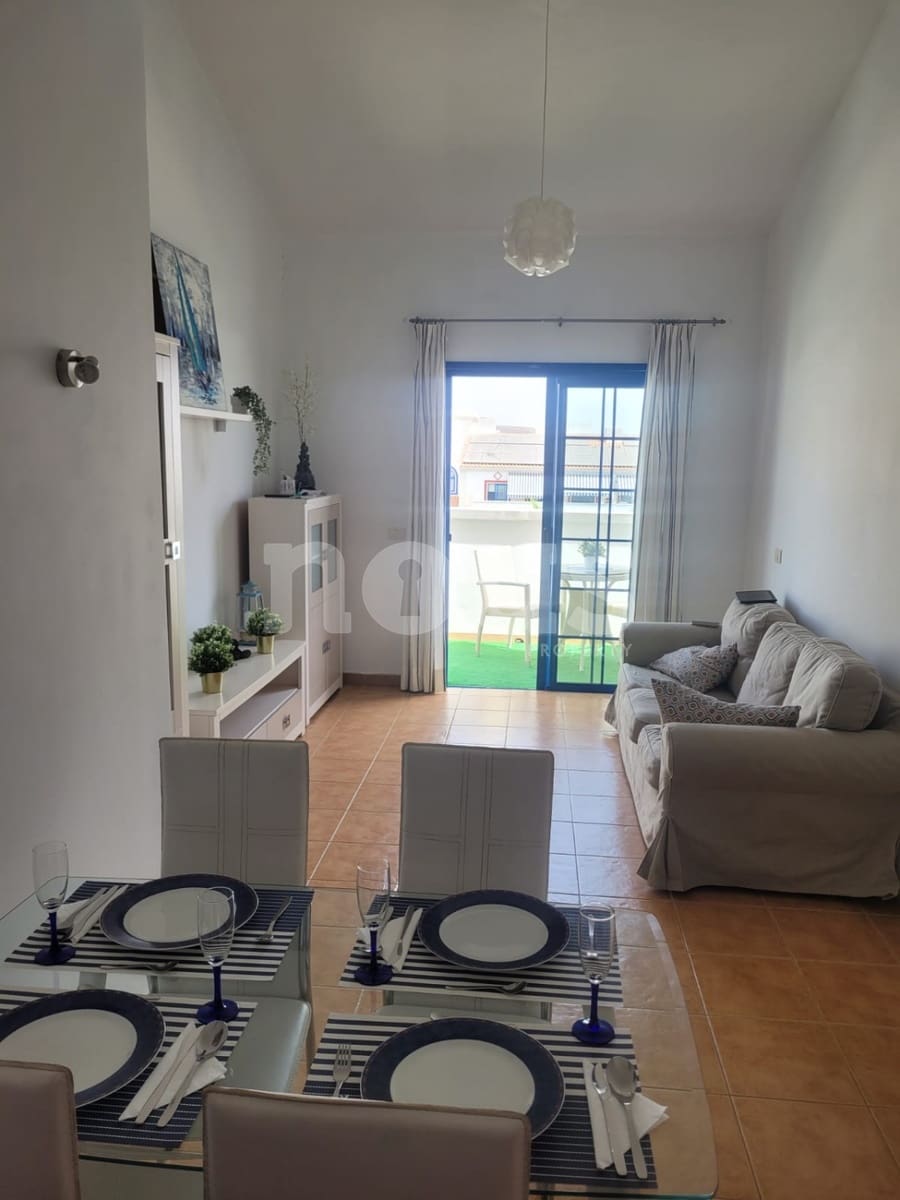 2 bedroom Penthouse for sale in Llano del Camello with pool - € 265,000 (Ref: 9733750)