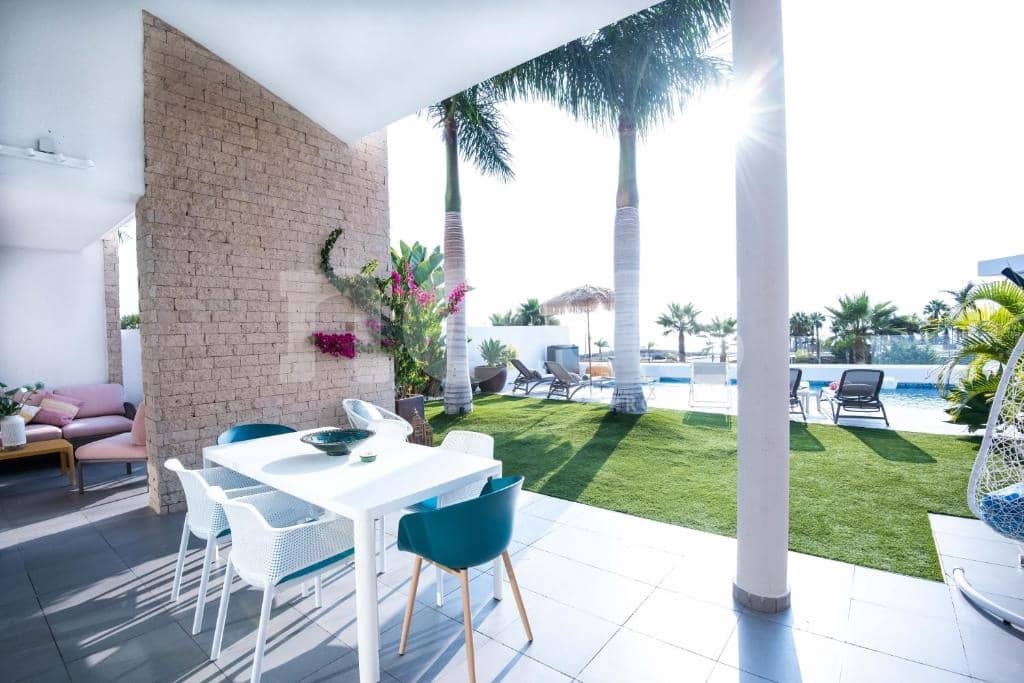 3 bedroom Villa for sale in La Caleta Adeje with pool - € 1,690,000 (Ref: 9833013)
