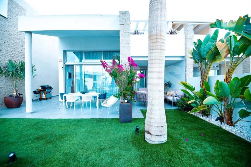 3 bedroom Villa for sale in La Caleta Adeje with pool - € 1,690,000 (Ref: 9833013)