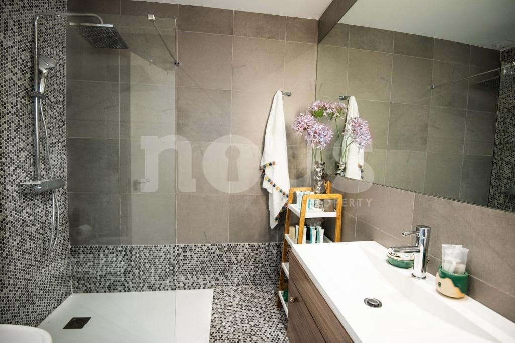 3 bedroom Villa for sale in La Caleta Adeje with pool - € 1,690,000 (Ref: 9833013)