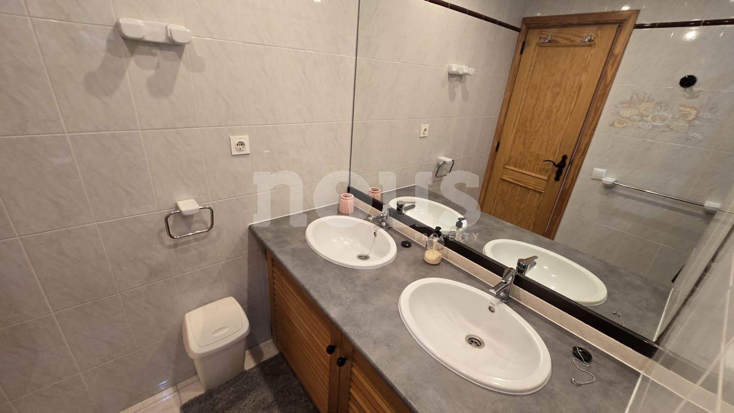 2 bedroom Apartment for sale in Playa Paraiso with pool - € 299,000 (Ref: 9898580)