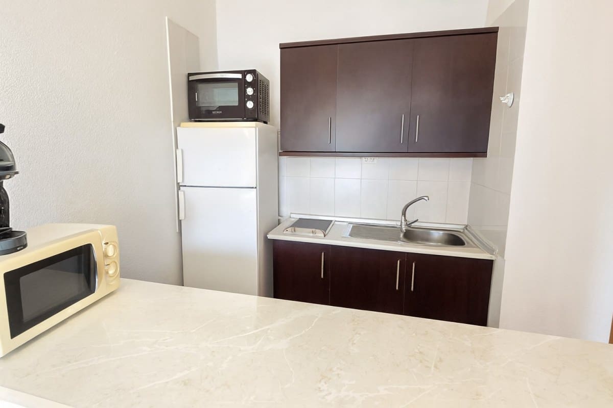 2 soveværelse Lejlighed til salg i Playa Paraiso med swimmingpool garage - € 299.000 (Ref: 9898580)
