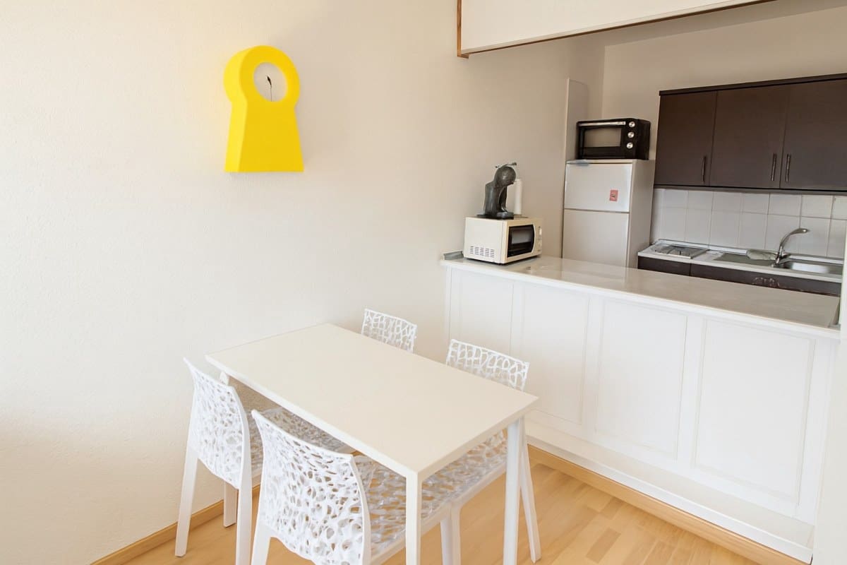 2 soveværelse Lejlighed til salg i Playa Paraiso med swimmingpool garage - € 299.000 (Ref: 9898580)
