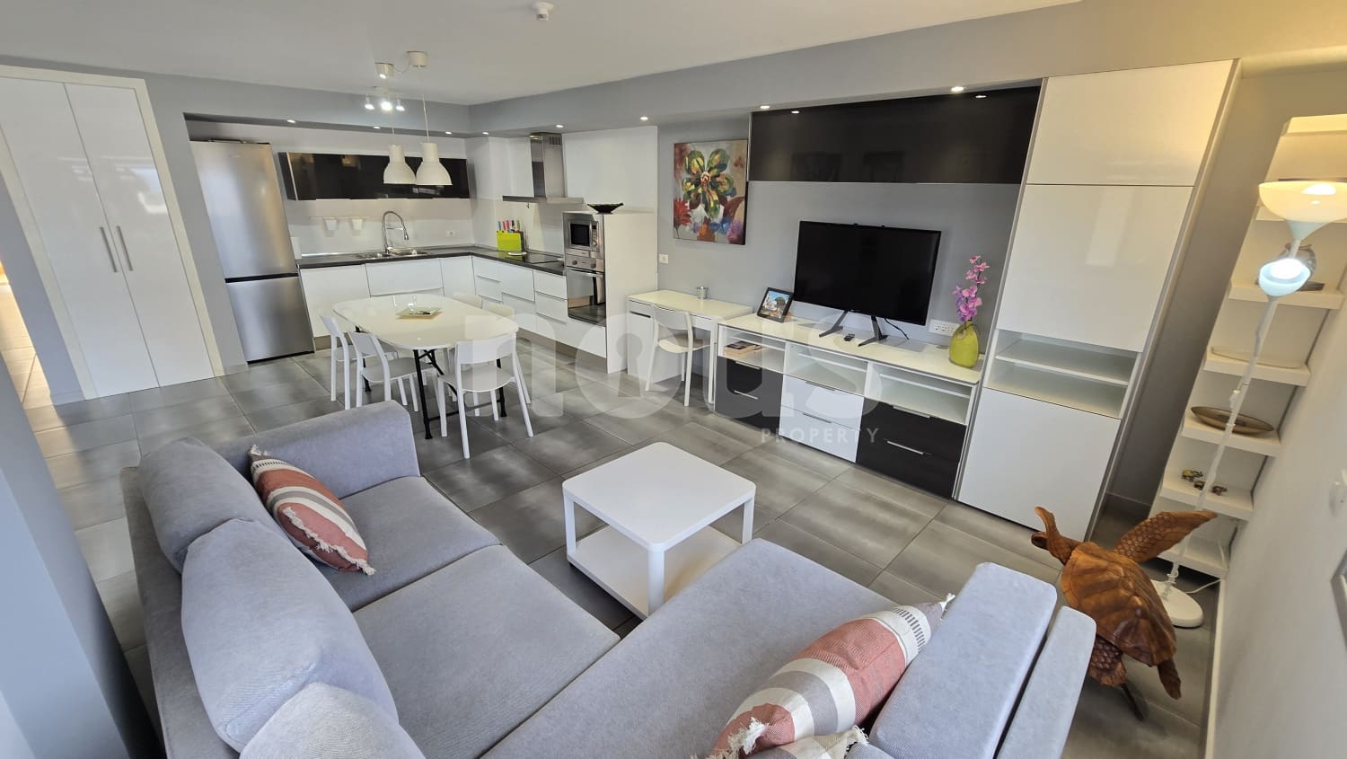 2 Zimmer Apartment zu verkaufen in Playa Paraiso mit Pool - 599.900 € (Ref: 9911829)