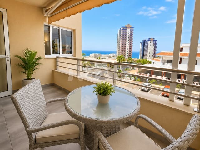 2 Zimmer Apartment zu verkaufen in Playa Paraiso, Adeje mit Pool - 599.900 € (Ref: 9911829)