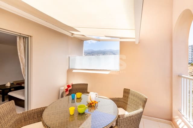 Ático de 2 habitaciones en Playa Paraiso, Adeje en venta con piscina garaje - 499.000 € (Ref: 9935186)