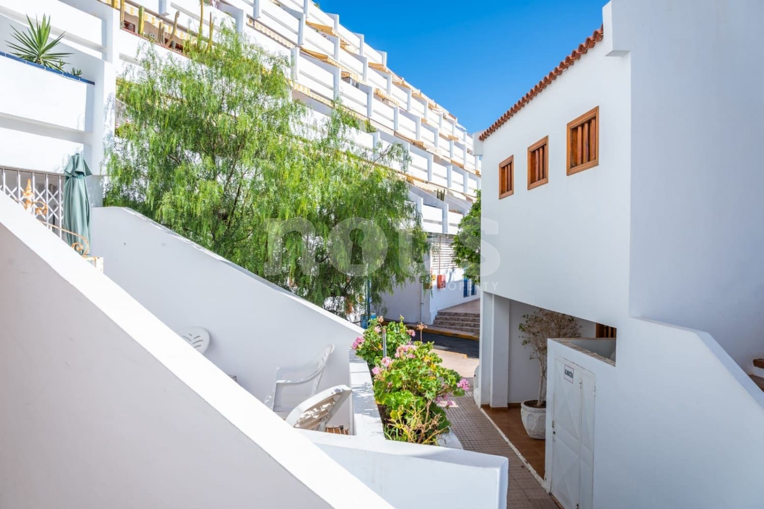 1 soverom Studio til salgs i Costa Adeje med svømmebasseng - € 220 000 (Ref: 9945039)