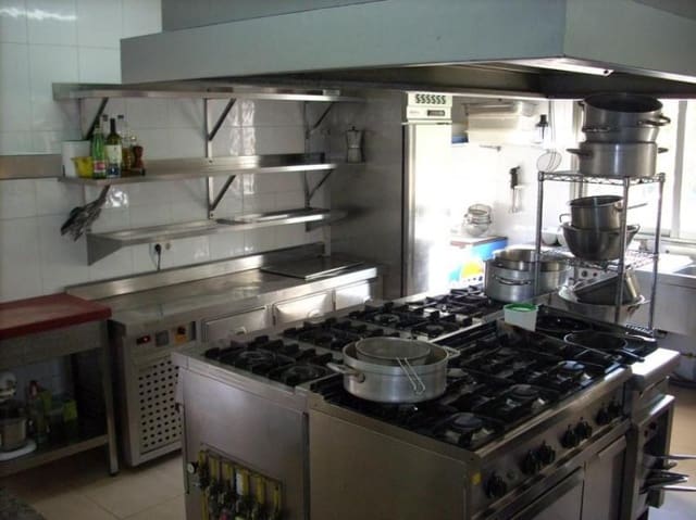 Business for sale in Centro ciudad, Javea / Xàbia - € 1,499,995 (Ref: 7716143)