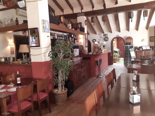 3 bedroom Business for sale in Benitachell / Benitatxell - € 1,500,000 (Ref: 7716148)