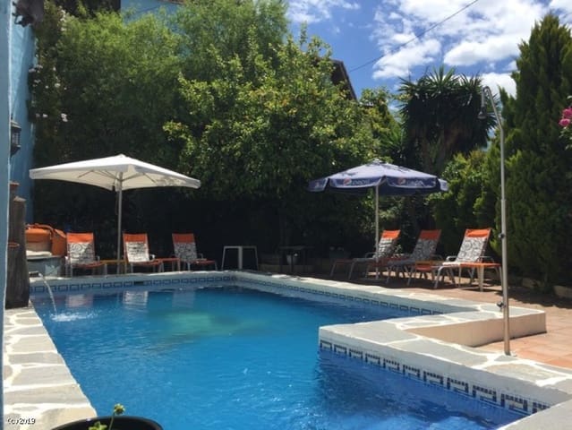 10 soveværelse Virksomhed til salg i Ronda - € 530.000 (Ref: 7716198)