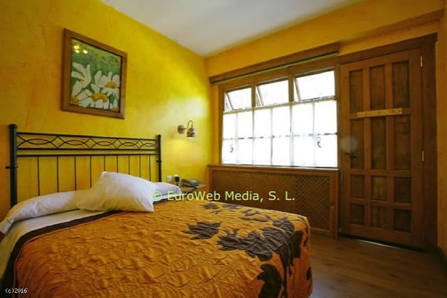 19 soveværelse Virksomhed til salg i Las Arenas, Cabrales - € 1.999.999 (Ref: 7716202)